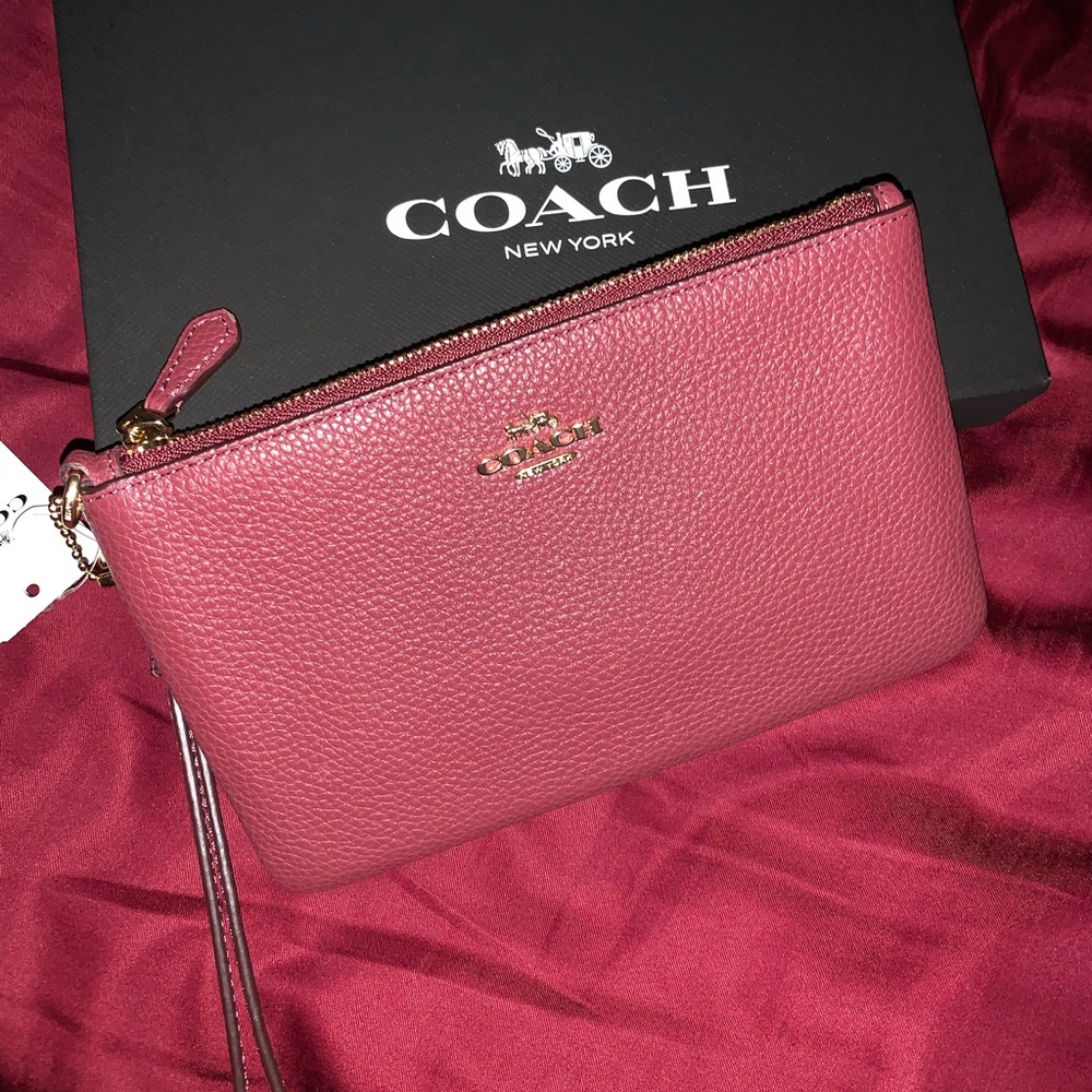 Coach Wristlet Authentic